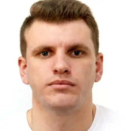 Denys, 38Гамбург