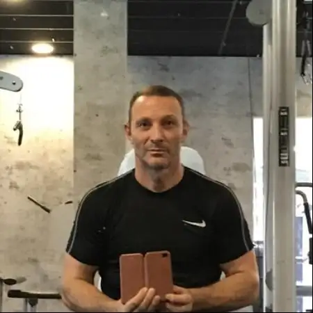 Марат, 57Оффенбах