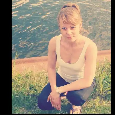 Oksana, 44Гутерсло 