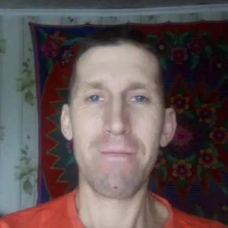 Саша, 52