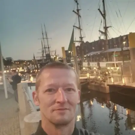 Roman, 43Олденбург
