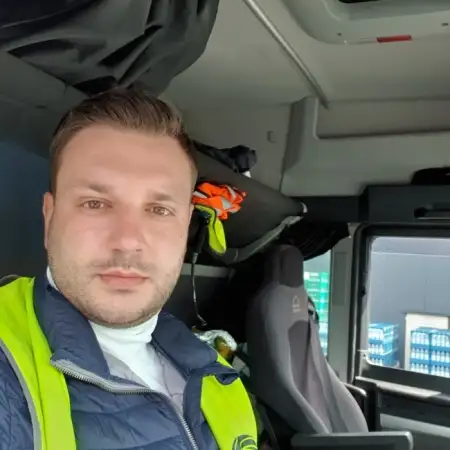 Владимир, 37Бергедорф 