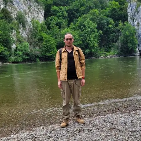 Александр, 37Пасау 