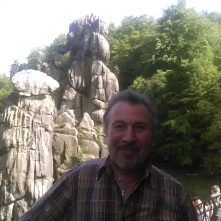 Viktor, 65Детмольд