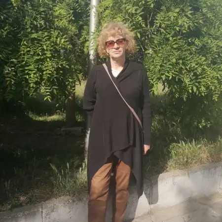 ALLA, 67Берлин