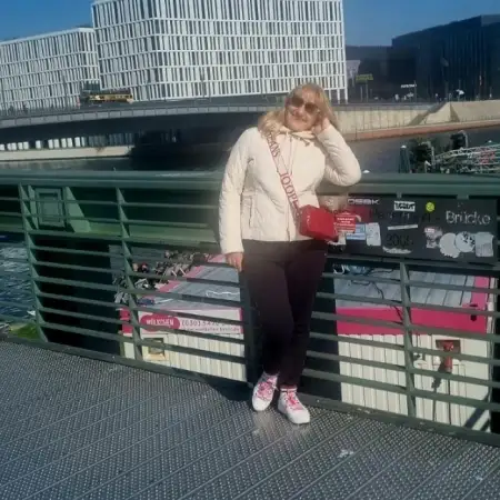 Lena, 68 Потсдам