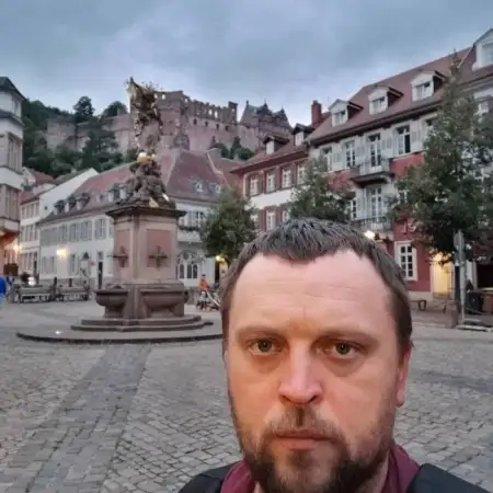 Anatolii, 40Франкфурт-на-Майне 