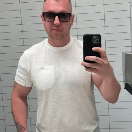 Андрей, 42