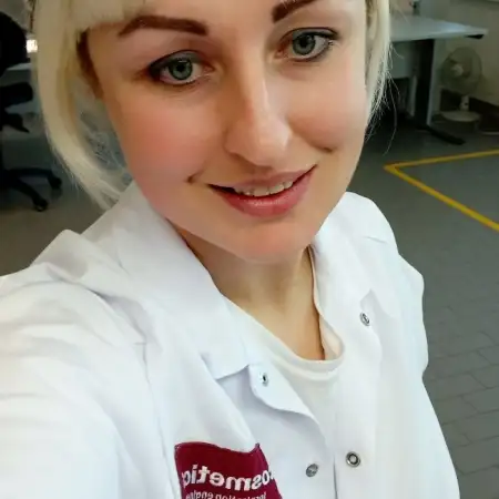 Svetlana, 38