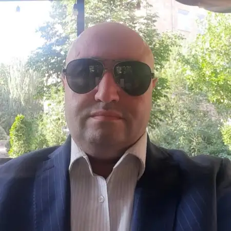 Samvel, 48 Берлин
