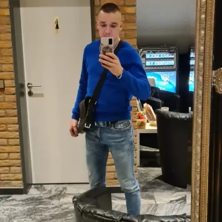 Артур, 35Эмден