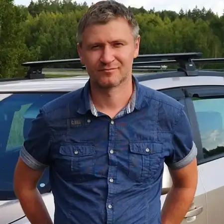 Vlad, 40