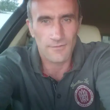 Stefan, 49
