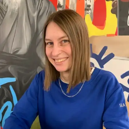 Лена, 33
