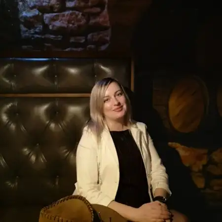 Юлия, 45Спейер 