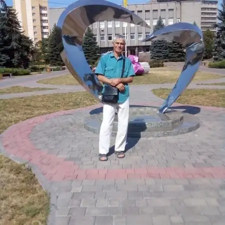 Валерий, 56