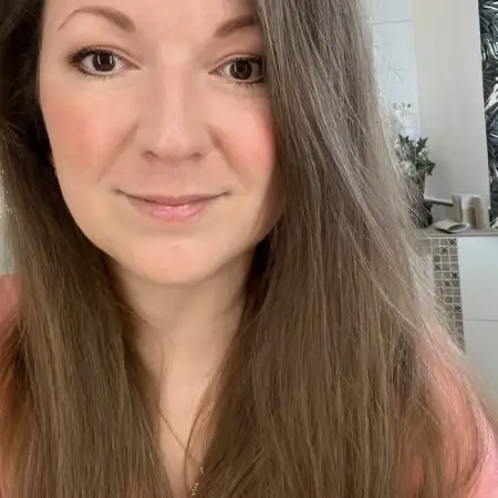 Julia, 41Хоф