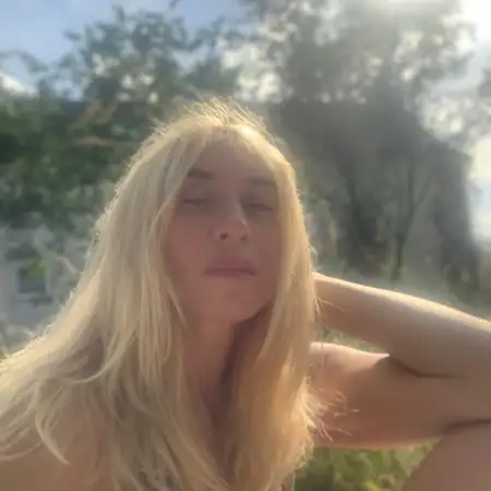 Nina, 50Трир 