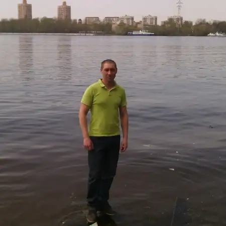 Александр, 44