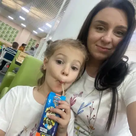 Iryna, 35