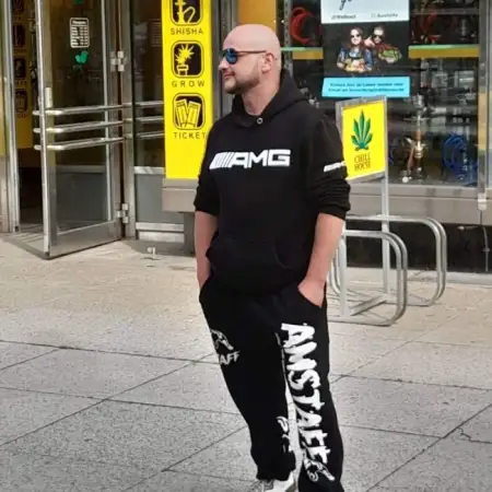 Raitis, 37Хемниц
