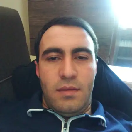 Qadir, 26Берлин 