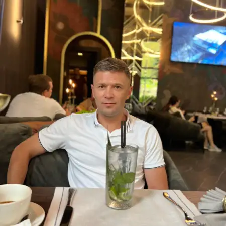 Vitali, 43Трир