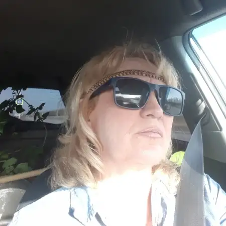 Маша, 59