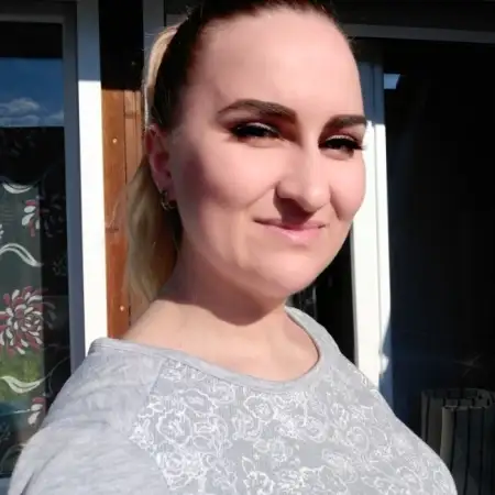 Olesya 45