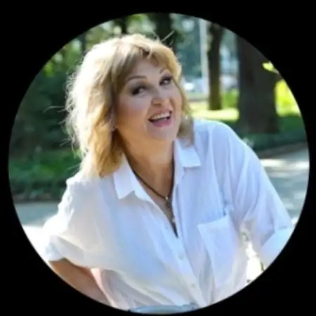 Olga, 69Штутгарт