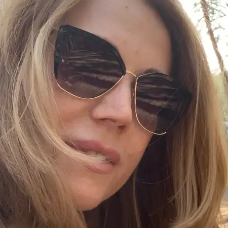 Olga, 52
