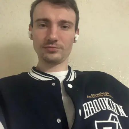 Pavel, 30