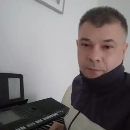 Edu, 51 Готтинген