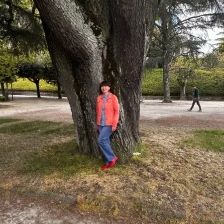 Alla, 52