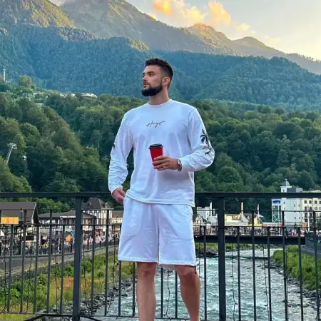 Александр