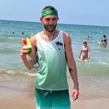 Vladimir, 32Бремен
