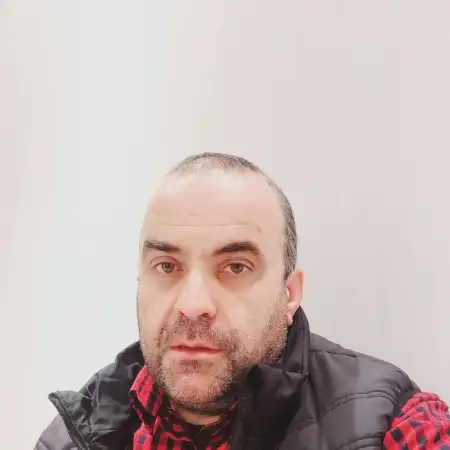 Misho, 49