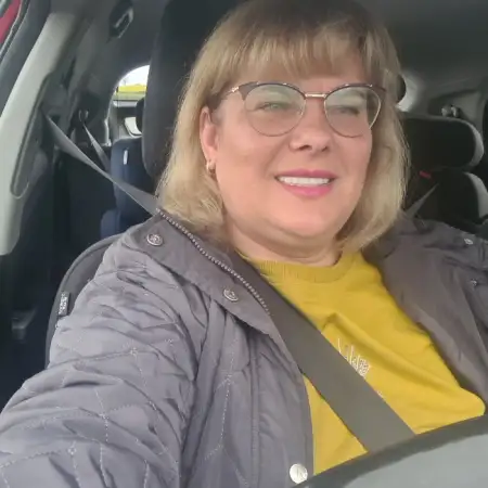 Alona, 53
