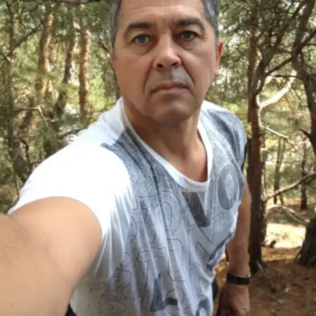 Victor
