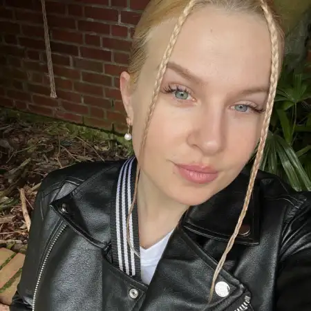 Hanna, 33Кёльн 