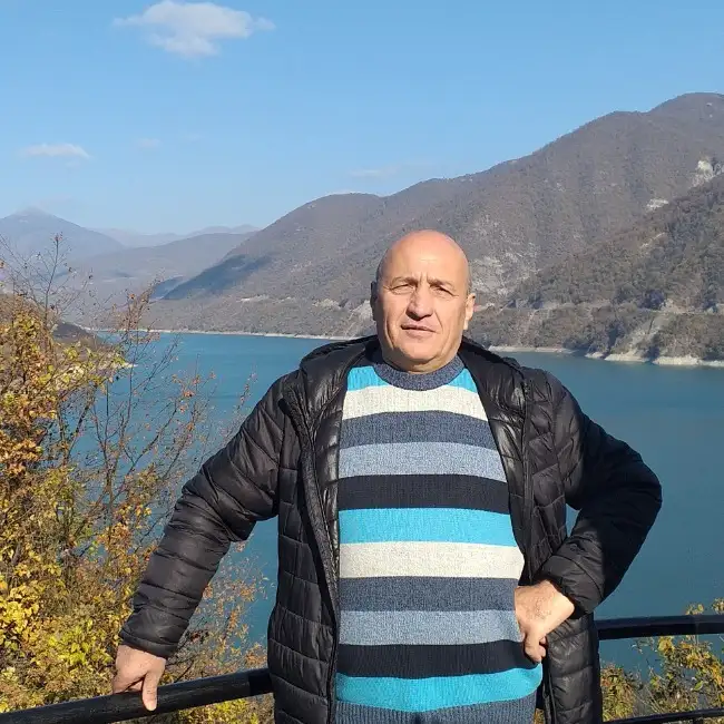 Gocha, 60, Рютлинген - Liebe ru