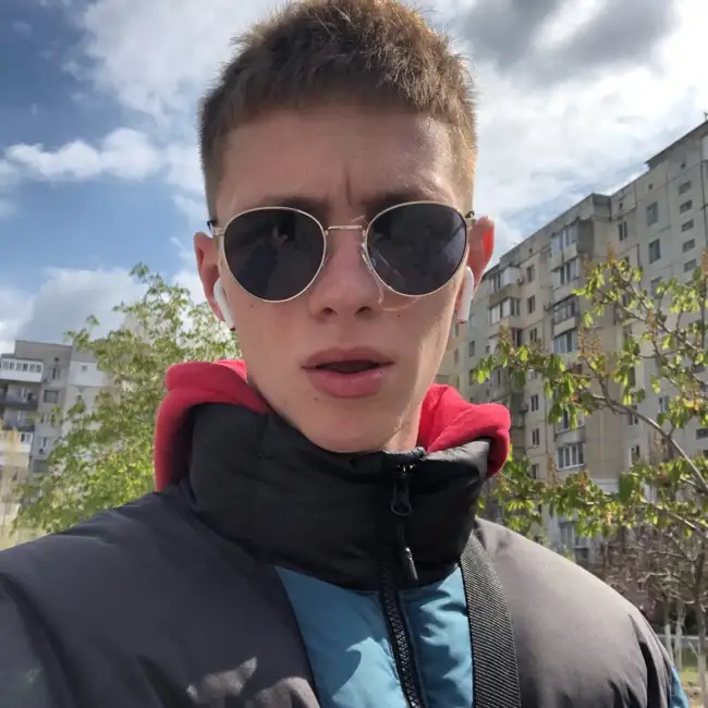 Anton, 26, Гамбург - Liebe ru
