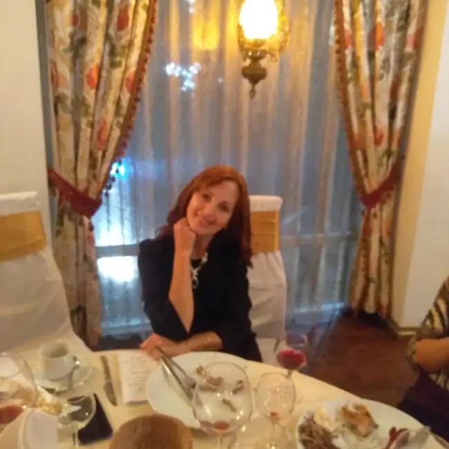 Larisa, 59
