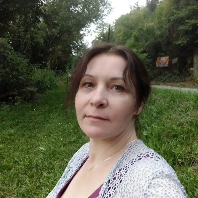 Olga, 46