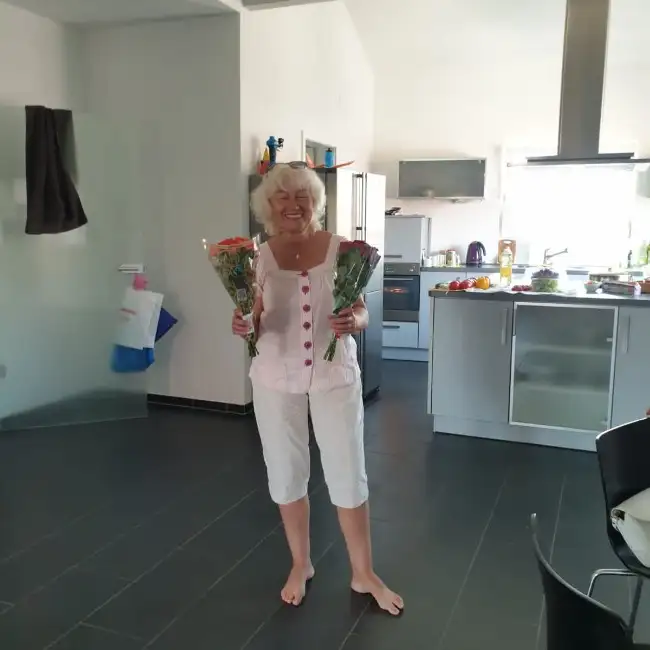 OLENA, 66, Мангейм - Liebe ru