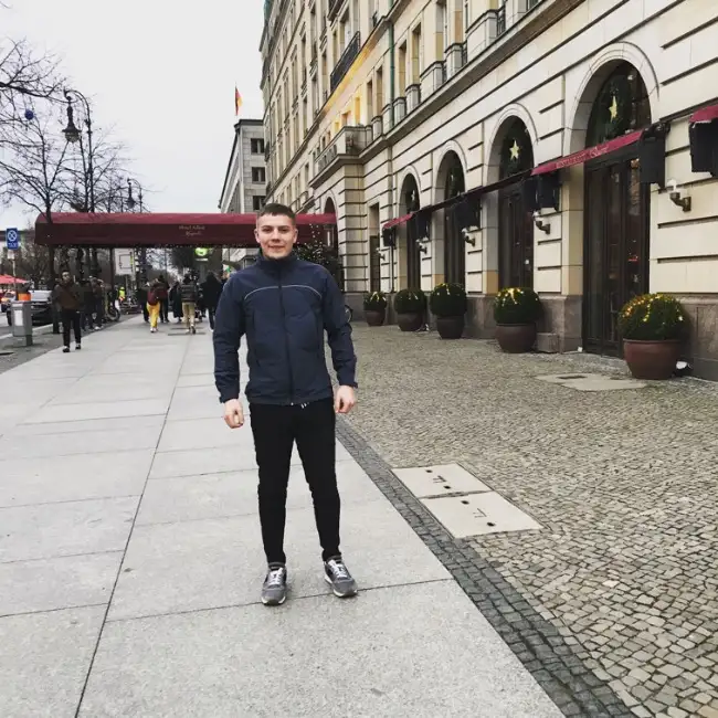 Denis, 25, Нюрнберг - Liebe ru