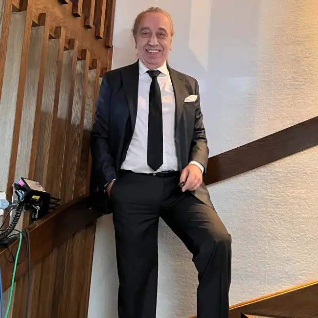 Albert, 63 - Liebe ru
