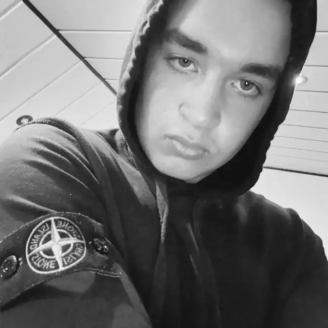 Andrey, 20, Саарбрюкен - Liebe ru