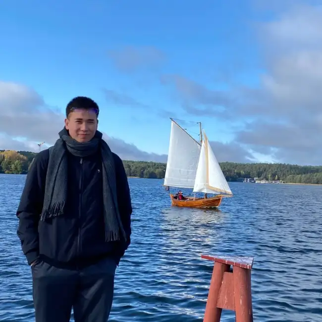 Arlan, 21 - Liebe ru