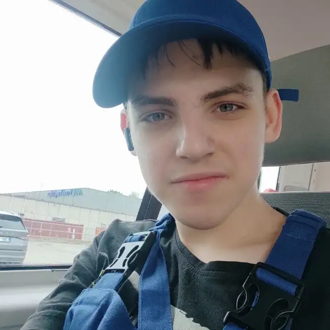 Yaroslav, 19 - Liebe ru